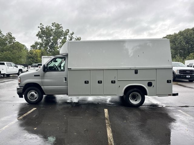 2026 Ford E-350SD UTILITY KUV BODY Commercial