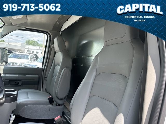 2025 Ford E-350SD 14FT BOX Commercial