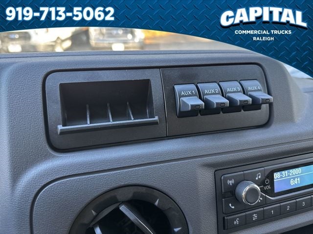 2025 Ford E-350SD 14FT BOX/SIDE DOOR Commercial