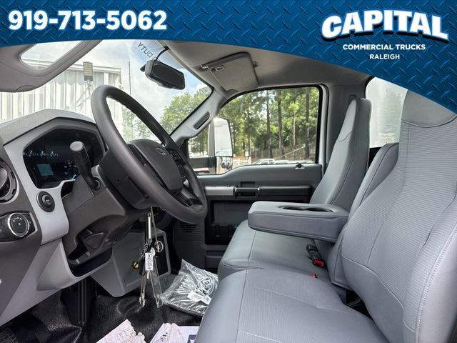 2026 Ford F-750SD 26FT BOX/LIFTGATE Commercial