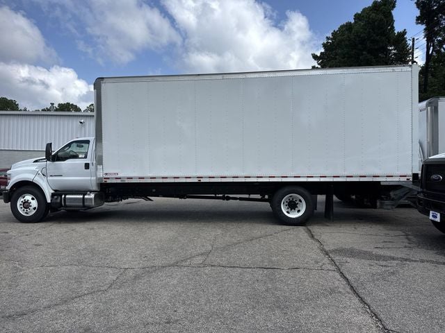 2026 Ford F-750SD 26FT BOX/LIFTGATE Commercial
