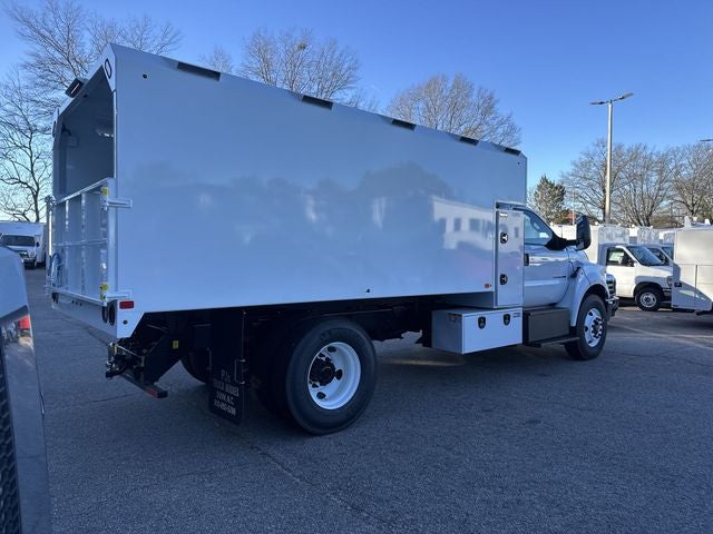 2026 Ford F-750SD 16FT CHIPPER BODY Commercial
