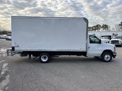 2026 Ford E-450SD 16FT BOX/LIFTGATE Commercial