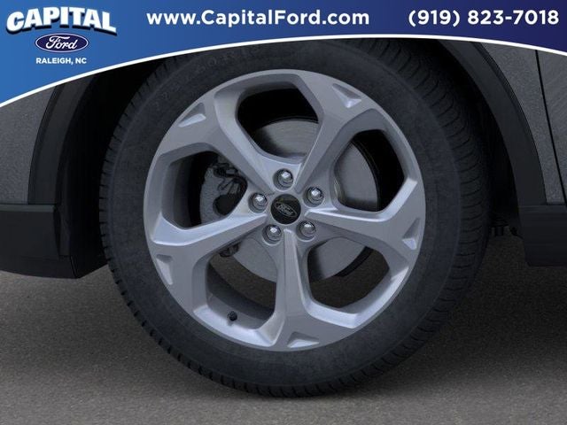 2025 Ford Escape Hybrid ST-Line