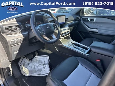 2024 Ford Explorer XLT