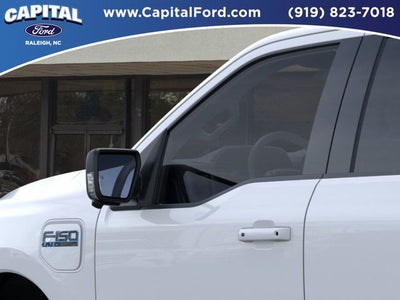 2025 Ford F-150 Lightning Flash