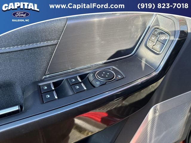 2023 Ford F-150 Lariat Black Ops