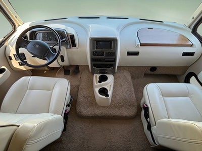 2015 Ford Super Duty F-53 Motorhome Base