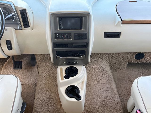 2015 Ford Super Duty F-53 Motorhome Base