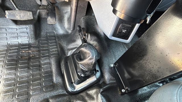 2022 Ford F-650SD Base