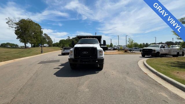 2022 Ford F-650SD Base