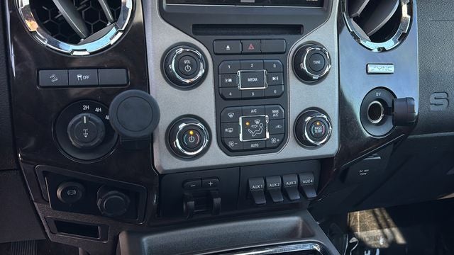 2016 Ford F-350SD Platinum