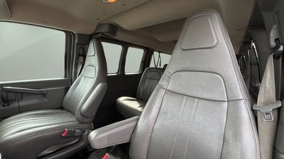 2022 Chevrolet Express 3500 LS Passenger