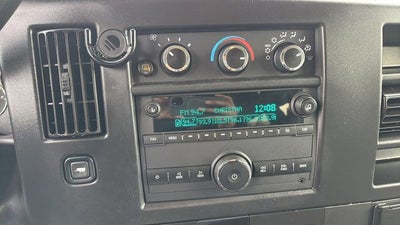 2022 Chevrolet Express 3500 LS Passenger