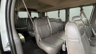 2022 Chevrolet Express 3500 LS Passenger