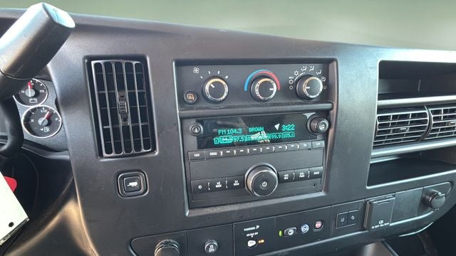 2024 Chevrolet Express 3500 LT Passenger