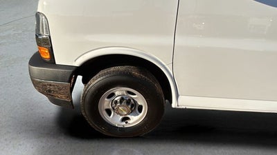 2024 Chevrolet Express 3500 LT Passenger