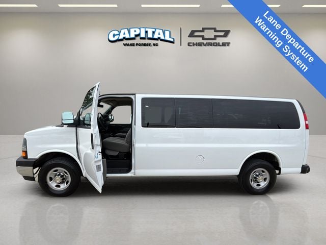 2024 Chevrolet Express 3500 LT Passenger