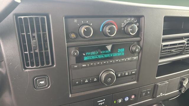 2024 Chevrolet Express 3500 LT Passenger