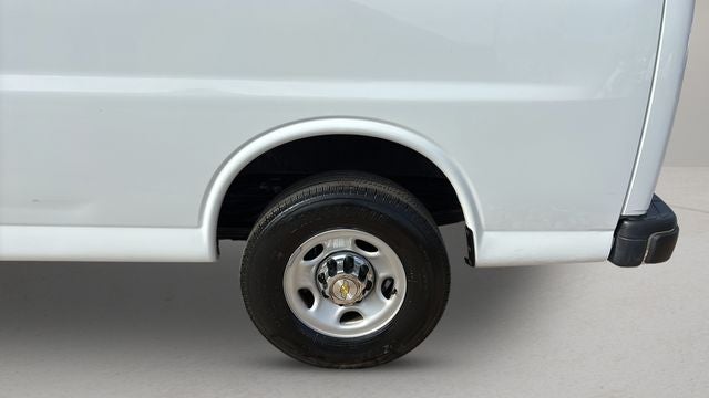 2024 Chevrolet Express 3500 LT Passenger