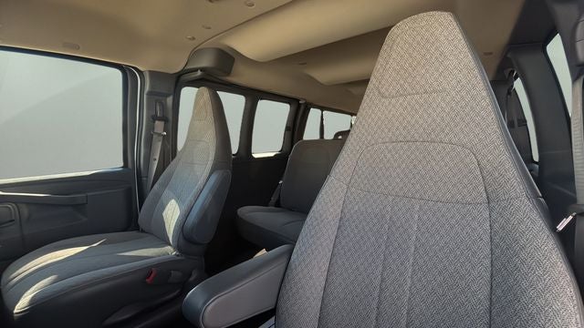 2024 Chevrolet Express 3500 LT Passenger