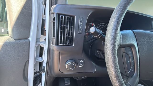 2024 Chevrolet Express 3500 LT Passenger