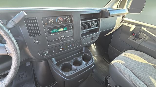 2024 Chevrolet Express 3500 LT Passenger
