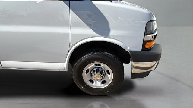 2024 Chevrolet Express 3500 LT Passenger