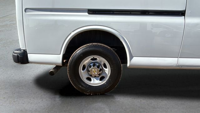 2024 Chevrolet Express 3500 LT Passenger