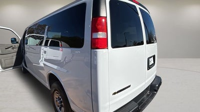 2024 Chevrolet Express 3500 LT Passenger