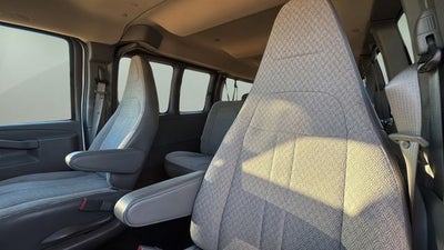 2024 Chevrolet Express 3500 LT Passenger