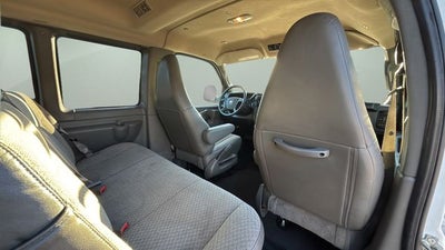 2024 Chevrolet Express 3500 LT Passenger