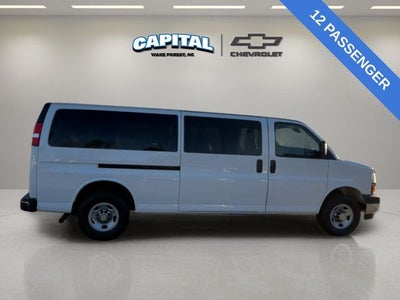 2024 Chevrolet Express 3500 LT Passenger