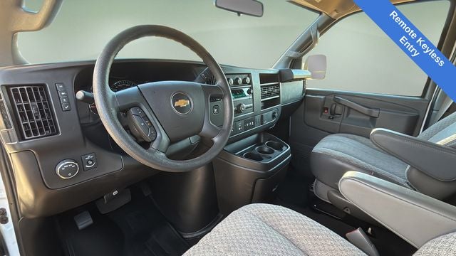 2024 Chevrolet Express 3500 LT Passenger