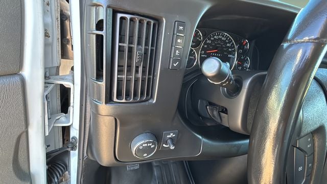 2020 Chevrolet Express 3500 Work Van Cutaway