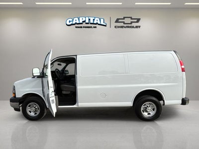 2024 Chevrolet Express 2500 Work Van Cargo