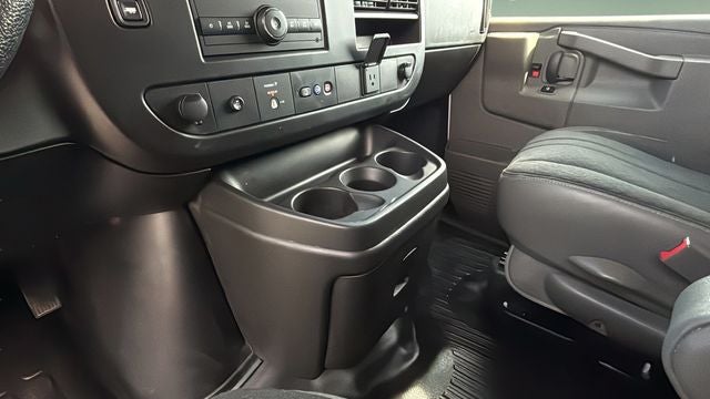2024 Chevrolet Express 2500 Work Van Cargo