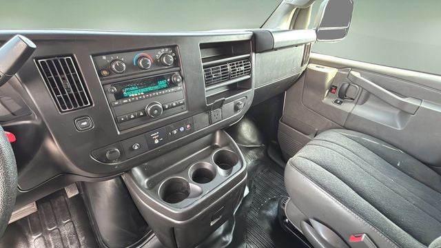 2024 Chevrolet Express 2500 Work Van Cargo