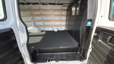 2024 Chevrolet Express 2500 Work Van Cargo
