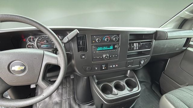 2024 Chevrolet Express 2500 Work Van Cargo