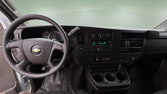 2024 Chevrolet Express 2500 Work Van Cargo