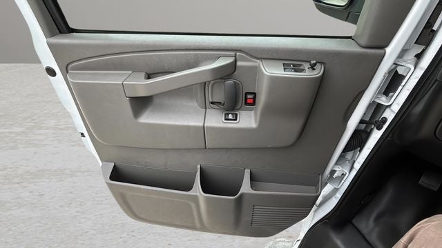 2024 Chevrolet Express 2500 Work Van Cargo