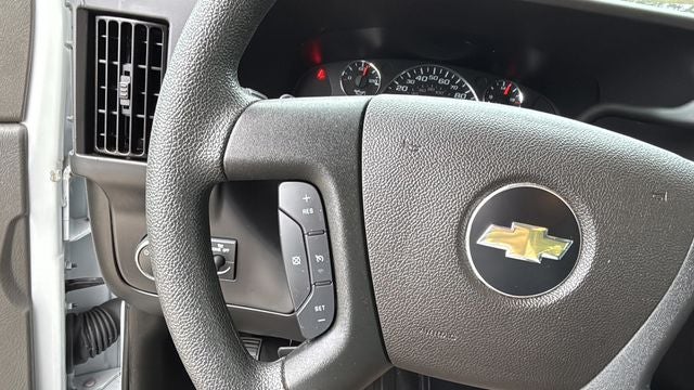2024 Chevrolet Express 2500 Work Van Cargo