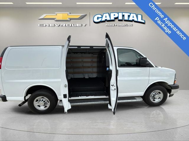 2024 Chevrolet Express 2500 Work Van Cargo