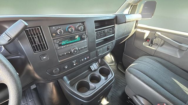 2024 Chevrolet Express 2500 Work Van Cargo