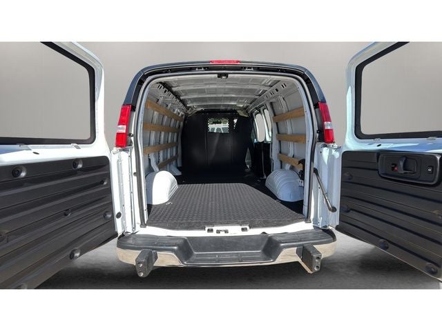 2024 Chevrolet Express 2500 Work Van Cargo