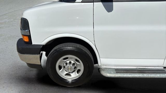 2024 Chevrolet Express 2500 Work Van Cargo