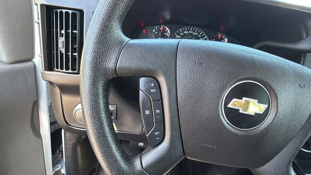 2024 Chevrolet Express 2500 Work Van Cargo