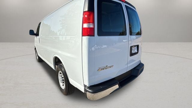 2024 Chevrolet Express 2500 Work Van Cargo