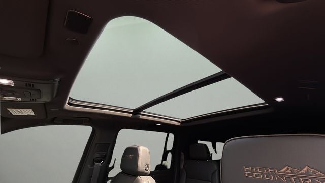 2024 Chevrolet Suburban High Country